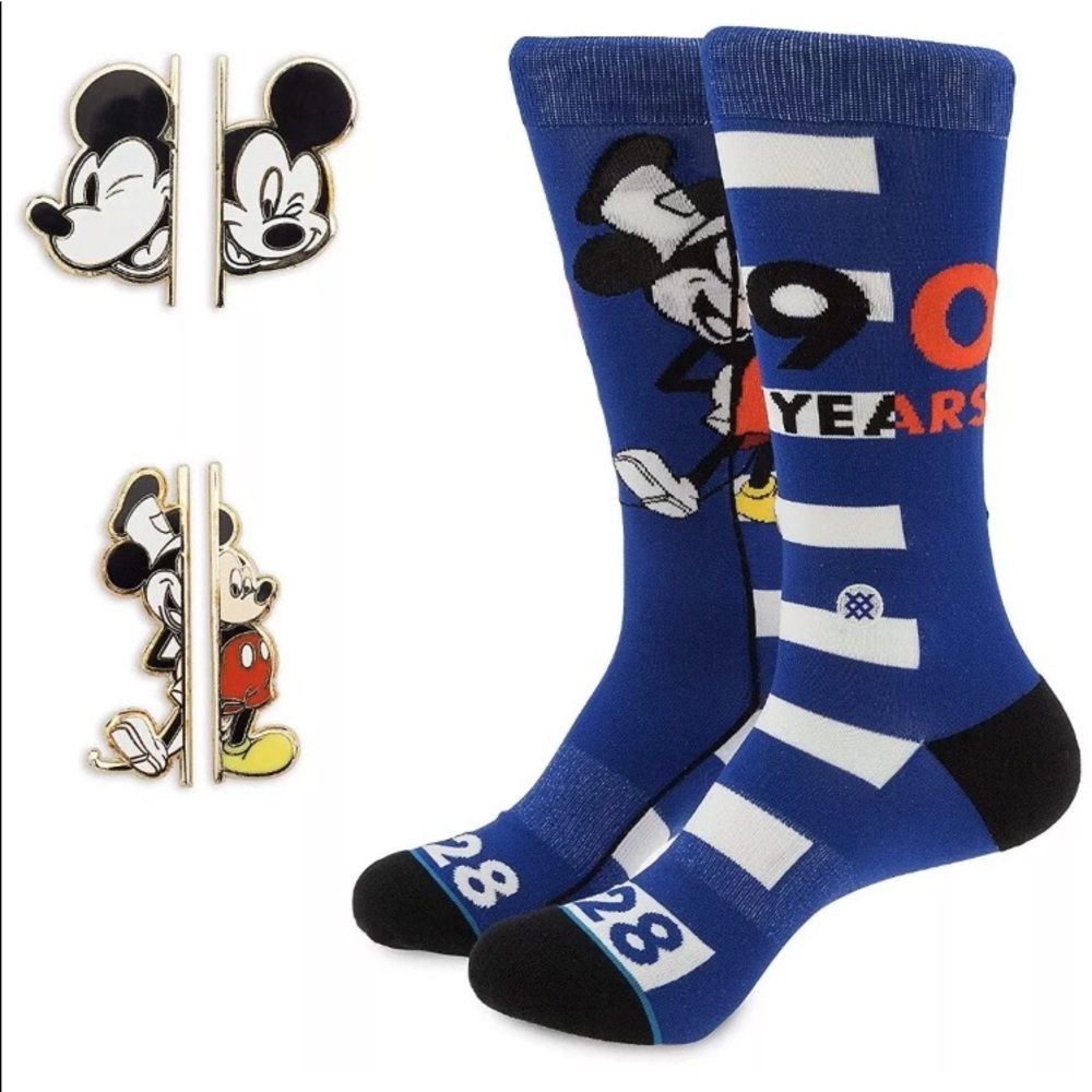 Disney stance Mickey Mouse socks pins